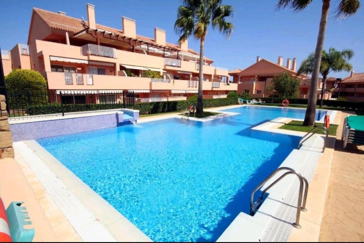 Modern Next To Pool